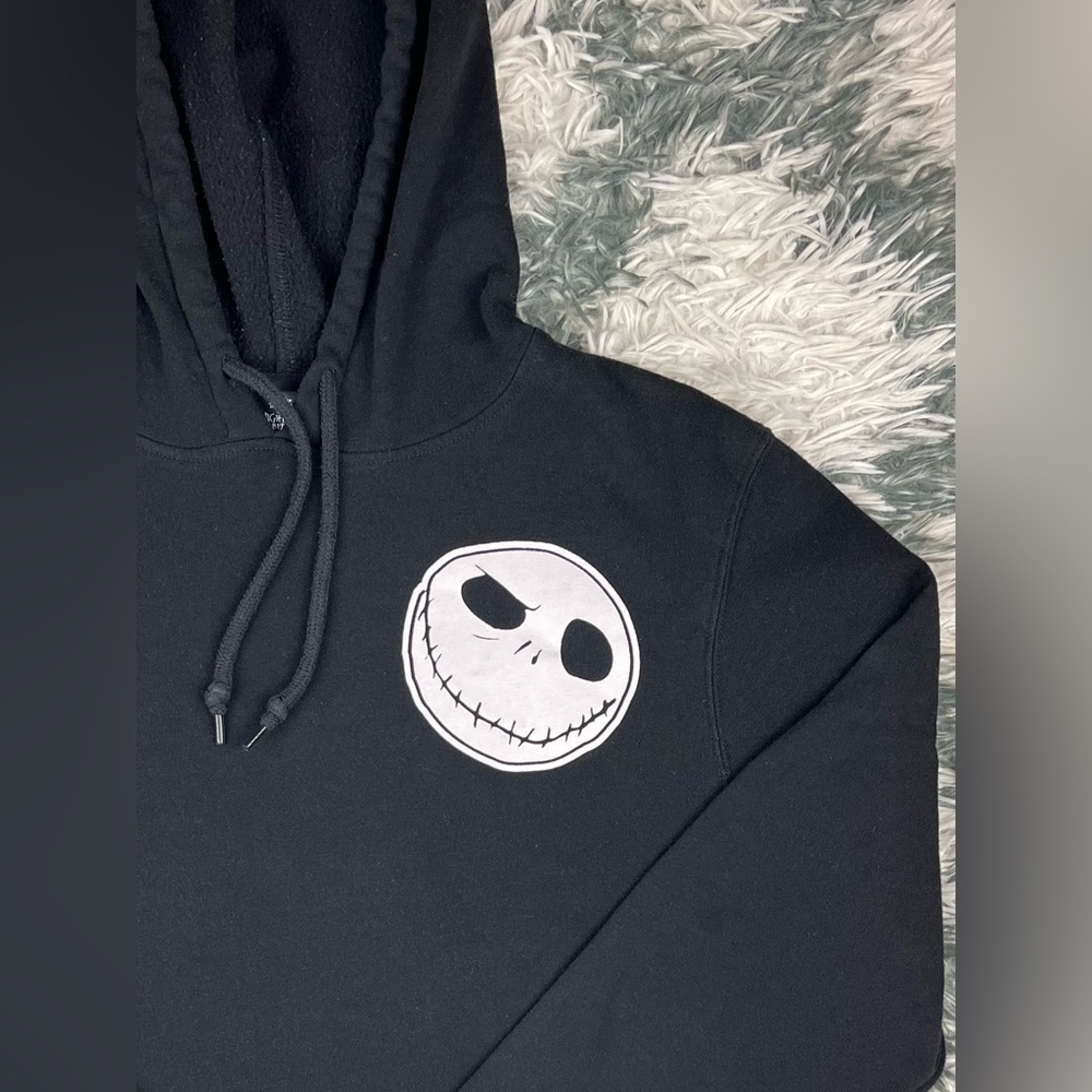 Disney's Tim Burton'sNightmare Before Christmas Men's Black Hoodie Sweater Sz L - Picture 2 of 10